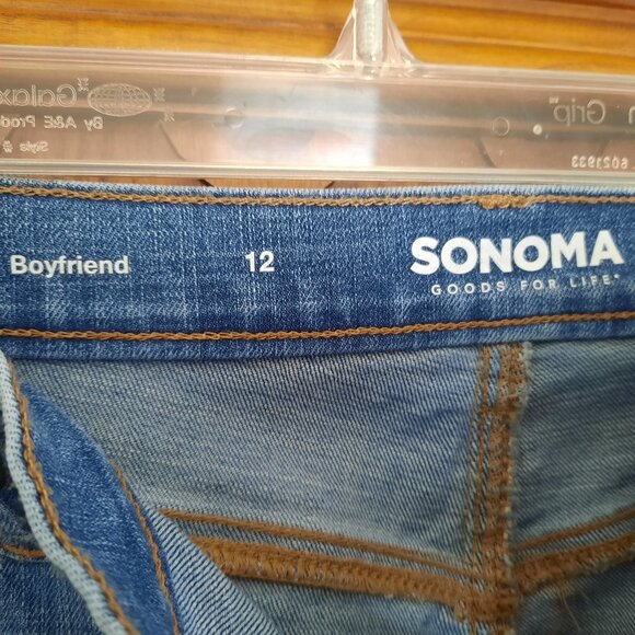 SONOMA Distressed Mid-Rise Cropped Boyfriend Jeans NWOT! - Size 12 - Picture 11 of 16